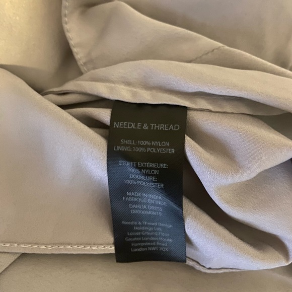 Embroidered Needle and Thread Dress xs size 0 - Picture 6 of 6